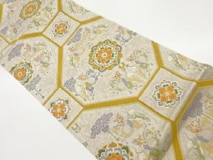 蜀江文に華文・動物・人物模様織出し袋帯